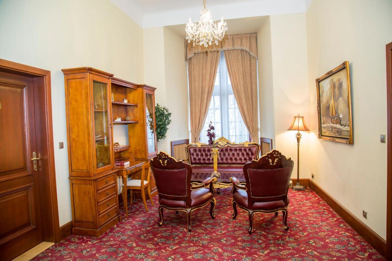 Chateau Zbiroh Kültér fotó