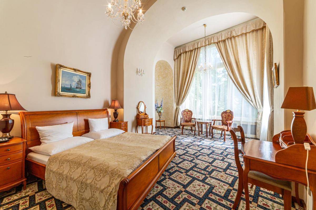 Chateau Zbiroh Kültér fotó
